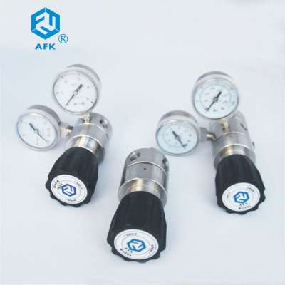 R41 Single Stage Piston Stainless Steel Pressure Regulator 6000 Psi For Pure / Standard Gas Used in Gas Analysis